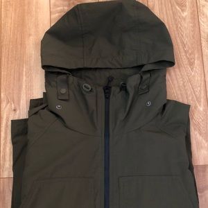 Green (like NEW) Gap Raincoat